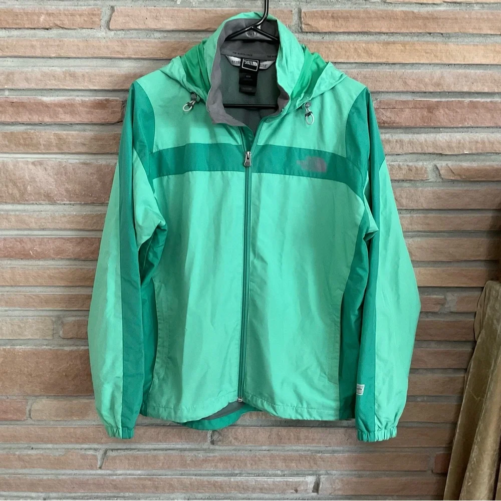 The North Face Women’s Green Hooded Rain Jacket Windbreaker Medium - Picture 1 of 8